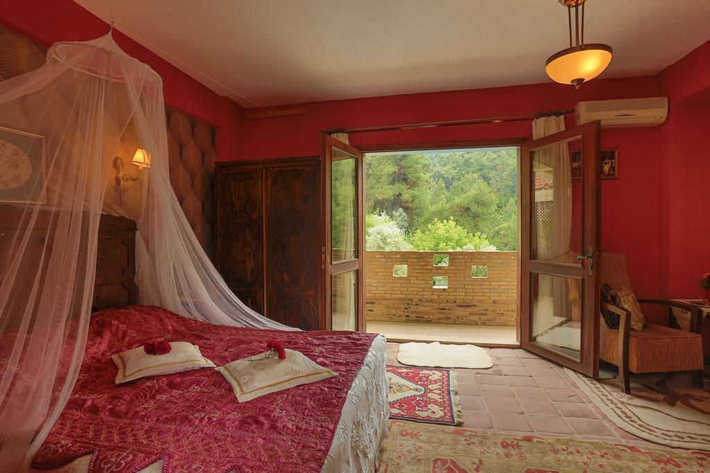 Efes Butik Otel Kirazli (Aegean) Exterior photo