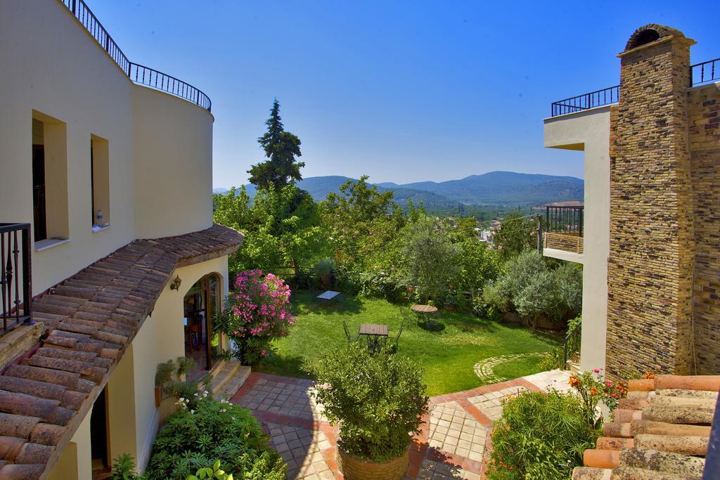 Efes Butik Otel Kirazli (Aegean) Exterior photo