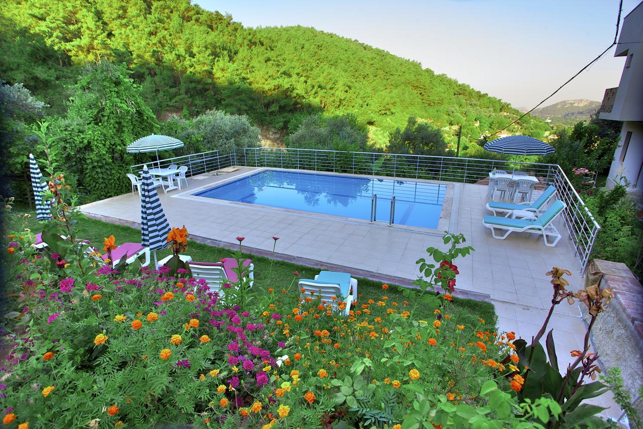 Efes Butik Otel Kirazli (Aegean) Exterior photo